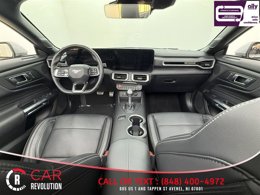 Used 2025 Ford Mustang Premium RWD image 15