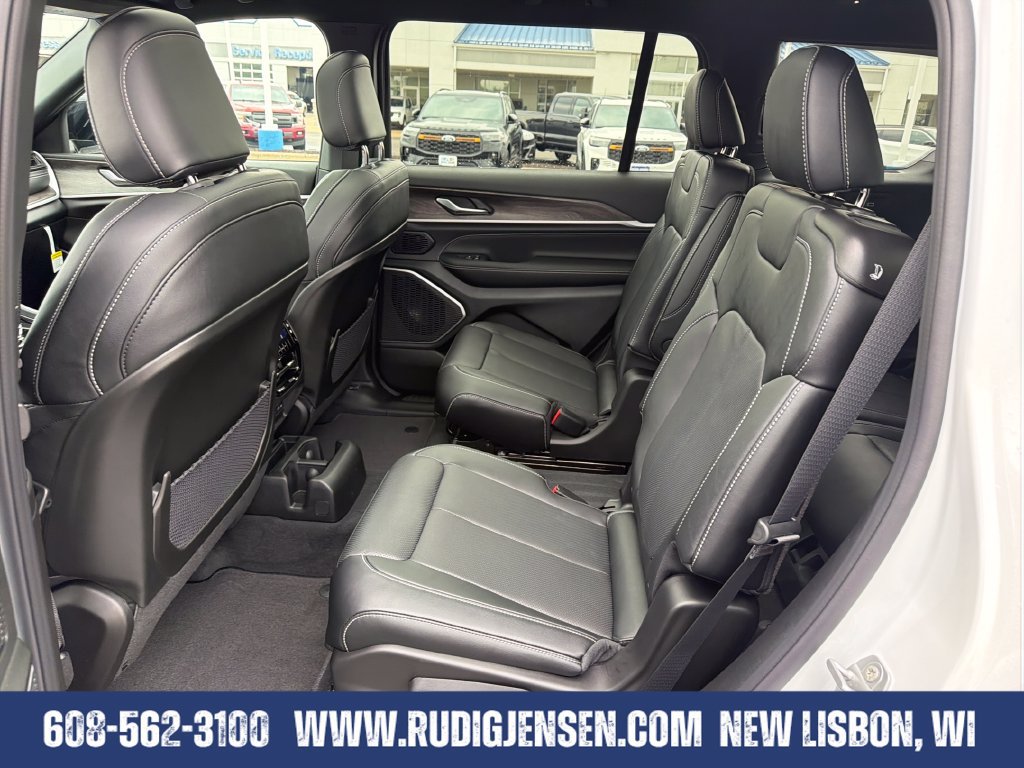 New 2027 Jeep Grand Cherokee L Limited AWD/4WD image 25