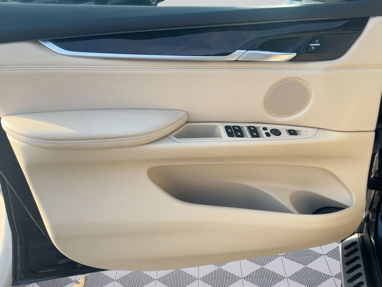 Used 2014 BMW X5 xDrive35i image 11