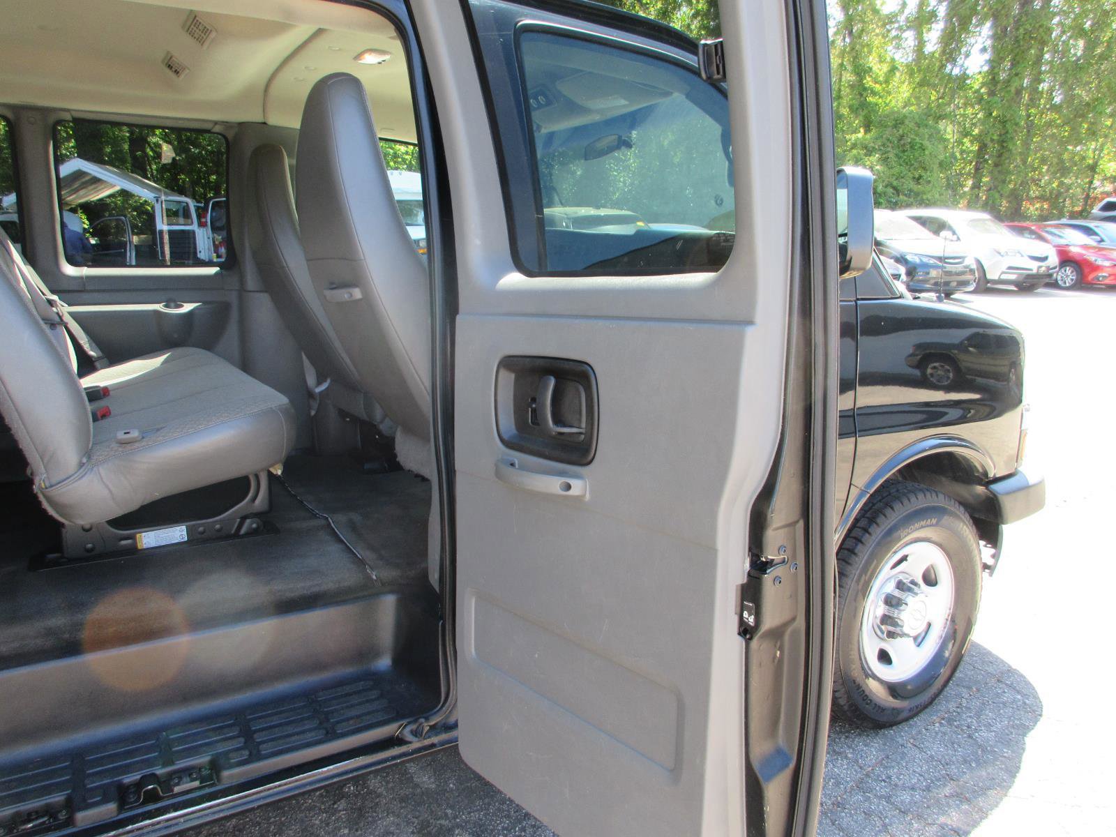 Used 2013 Chevrolet Express 3500 LT w/ LT Preferred Equipment Group RWD image 15