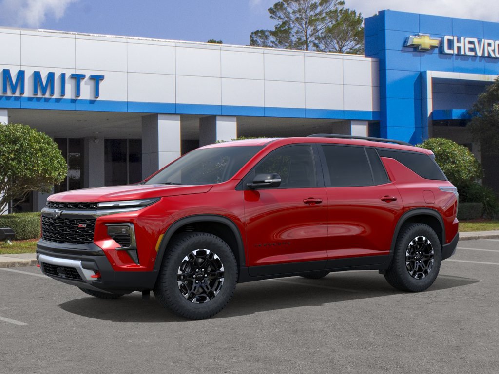 New 2027 Chevrolet Traverse Z71 w/ Enhanced Driving Package AWD/4WD image 2