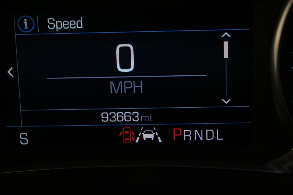 Used 2019 Chevrolet Equinox LT w/ Driver Convenience Package image 33