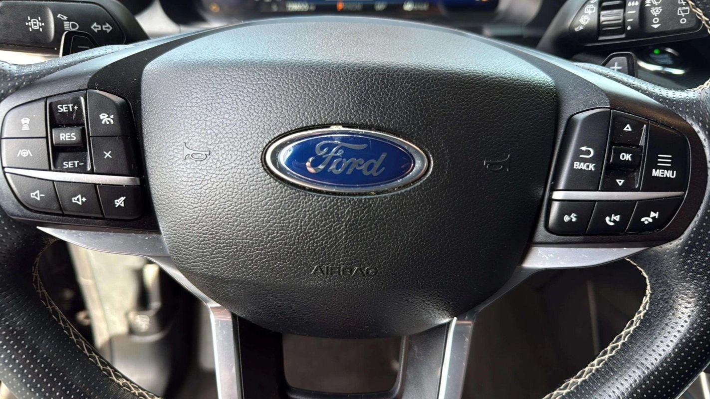 Used 2020 Ford Explorer ST w/ Premium Technology Package AWD/4WD image 13