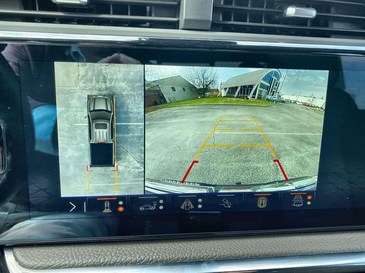 Certified 2025 GMC Sierra 1500 Denali w/ Denali Reserve Package AWD/4WD image 15