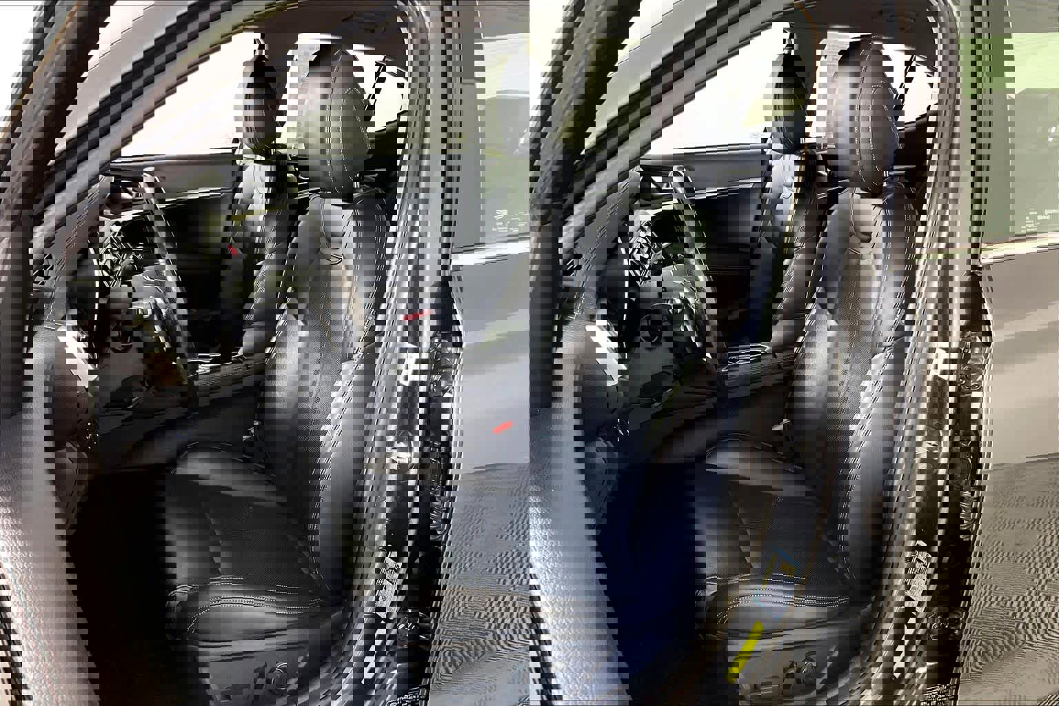 Used 2020 Genesis G70 2.0T image 7