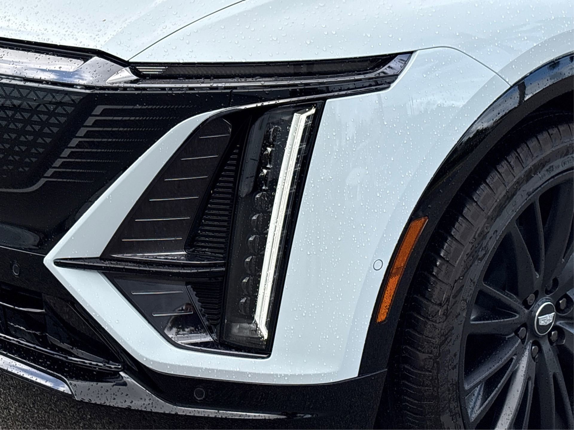 New 2026 Cadillac Lyriq Sport w/ LPO, ONYX Package RWD image 14