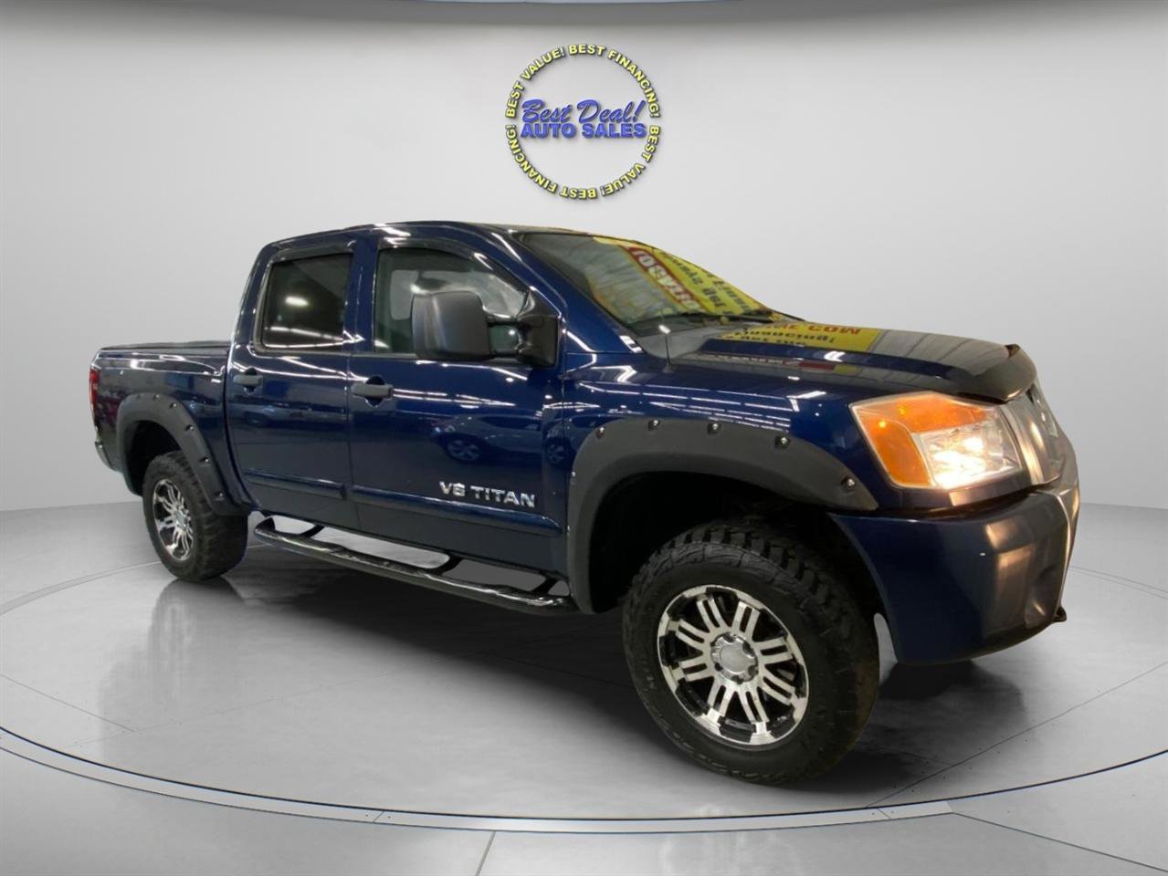 Used 2012 Nissan Titan SV w/ SV Premium Utility Pkg image 7