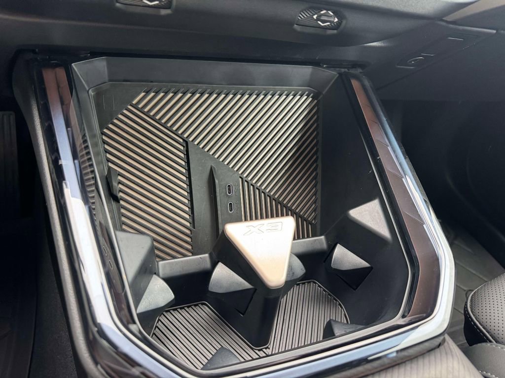 Certified 2025 BMW X3 xDrive30i image 14