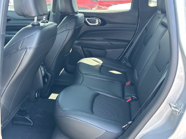 New 2026 Jeep Compass Latitude AWD/4WD image 12