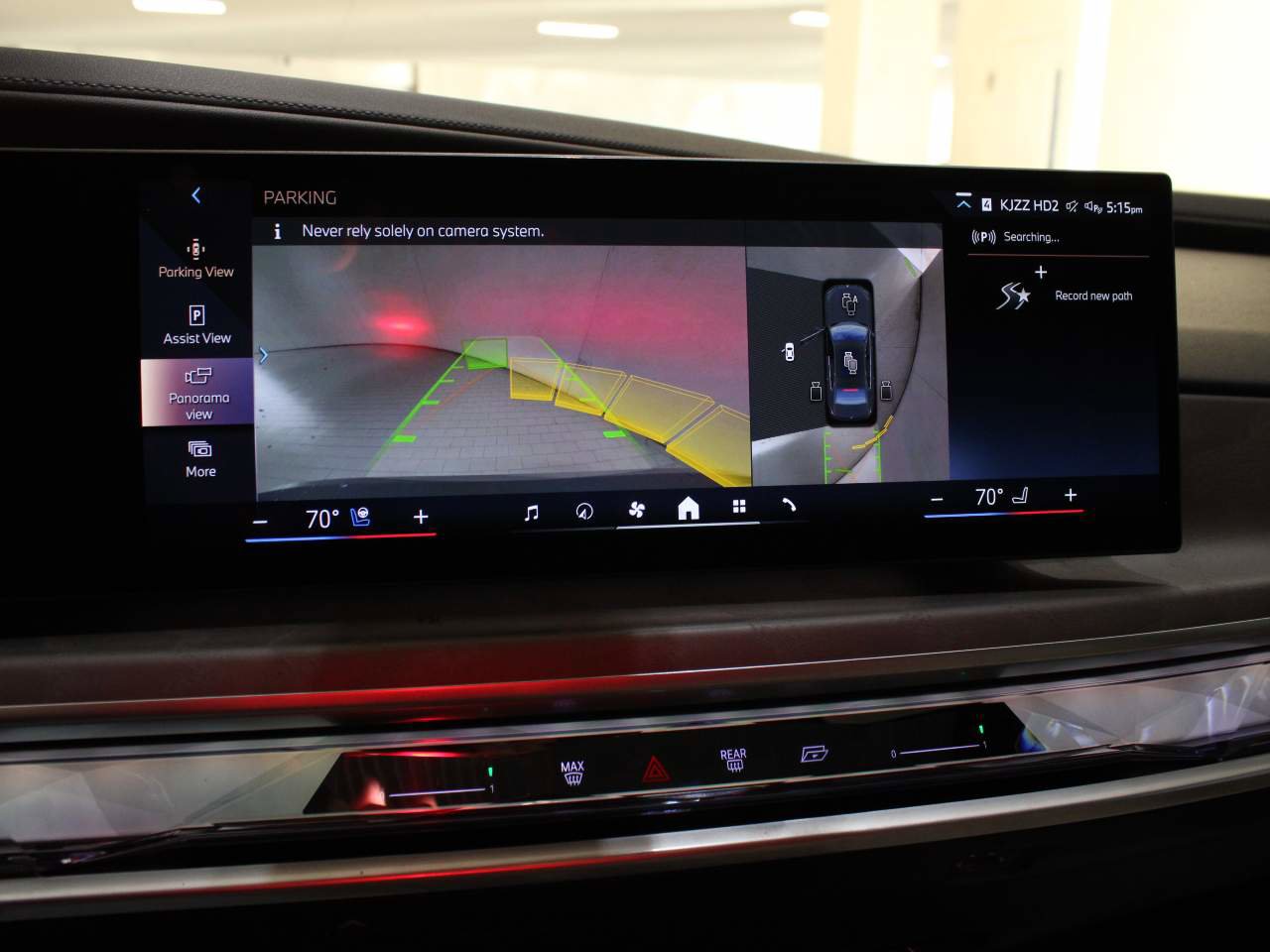 Certified 2023 BMW i7 xDrive60 AWD/4WD image 17
