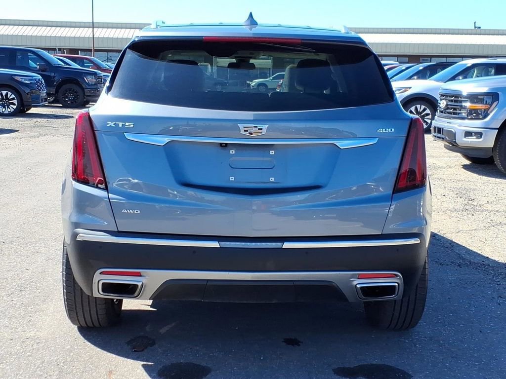 Used 2020 Cadillac XT5 Premium Luxury AWD/4WD image 4