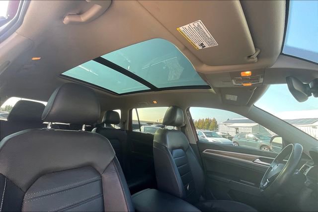 Used 2019 Volkswagen Atlas SEL Premium image 22