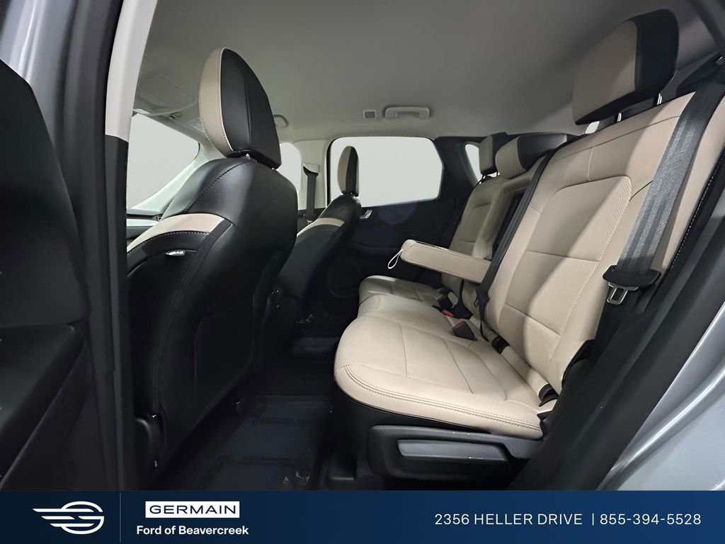 Used 2022 Ford Escape SEL image 26
