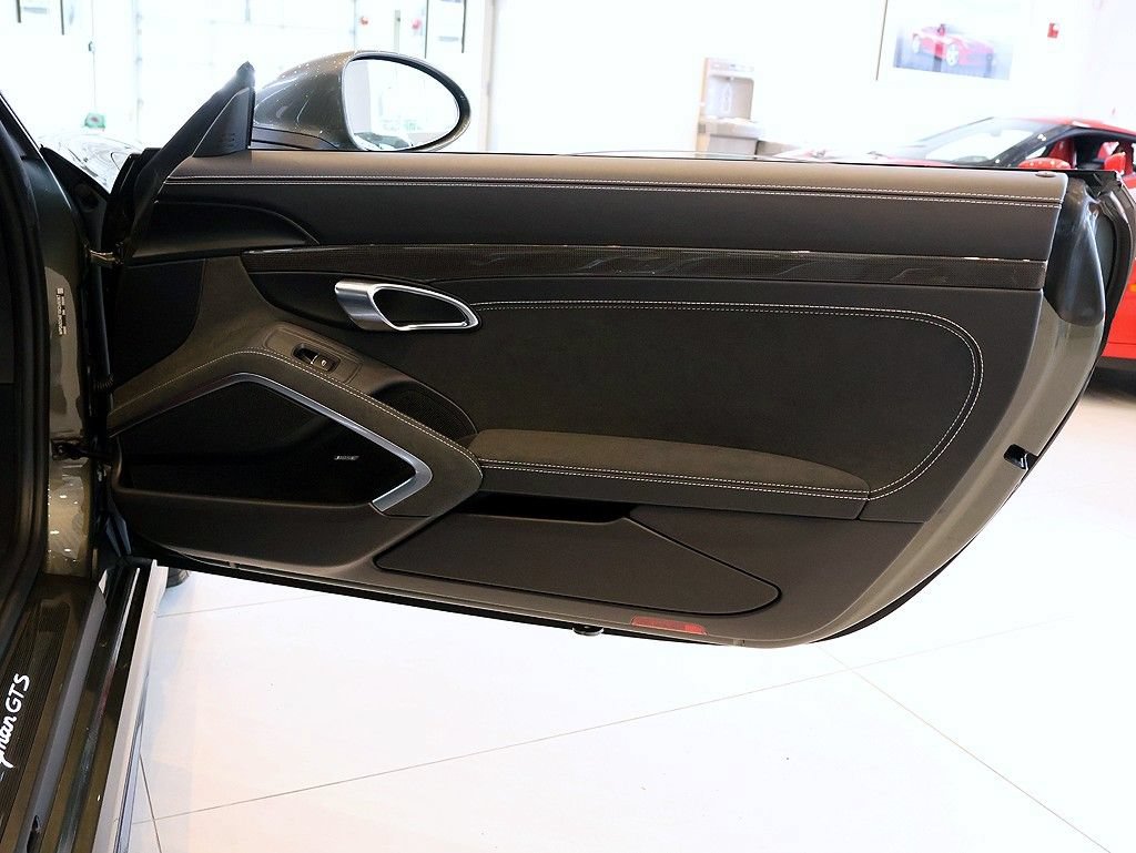 Used 2025 Porsche 718 Cayman GTS RWD image 62