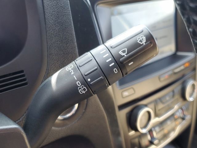 Used 2017 Ford Explorer XLT w/ Equipment Group 202A image 30