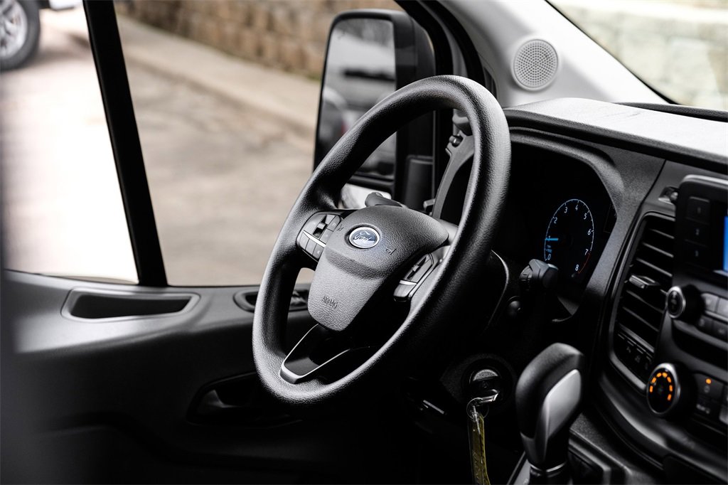 Used 2021 Ford Transit 350 XLT image 11