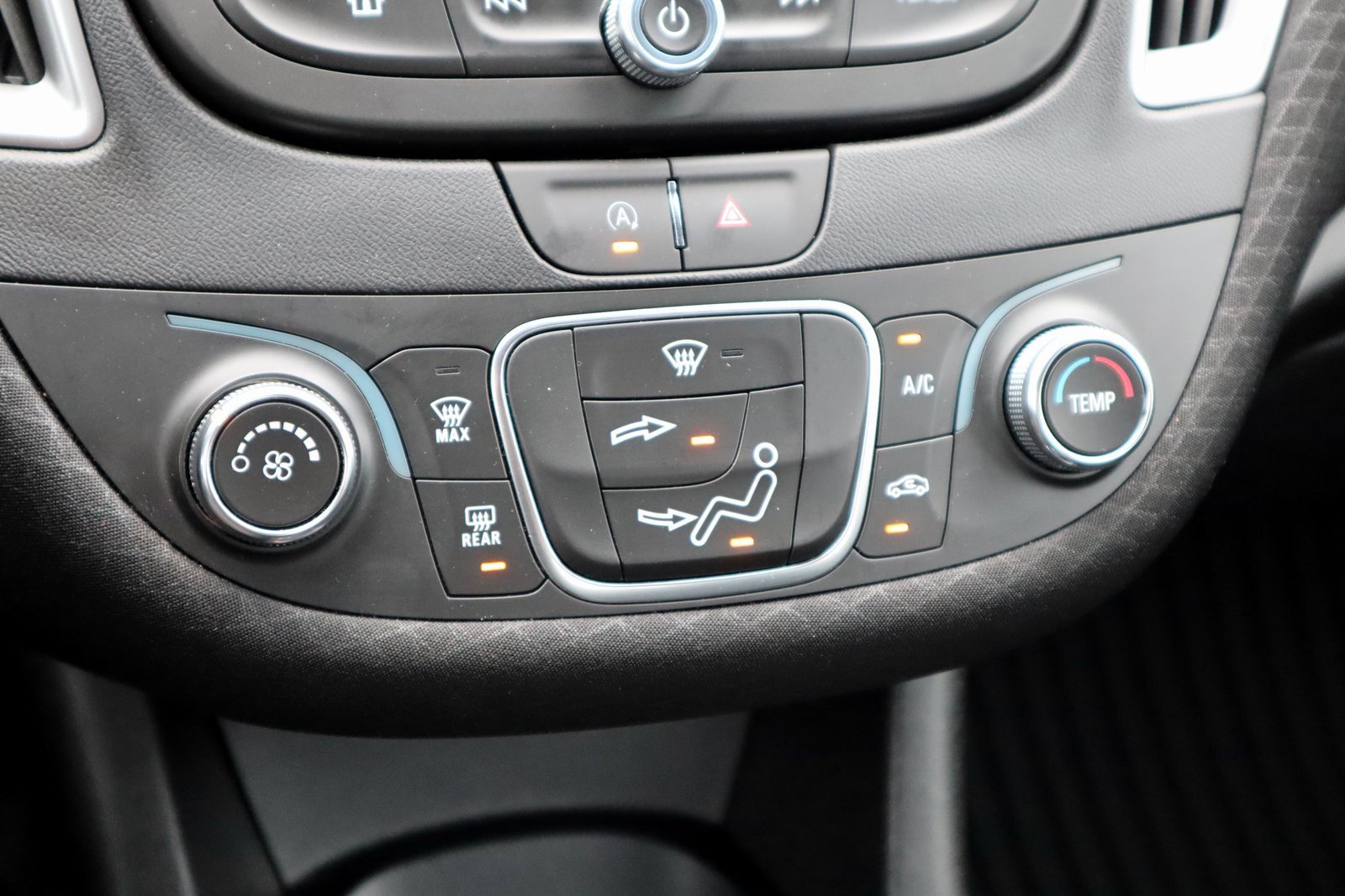 Used 2024 Chevrolet Malibu LS image 25