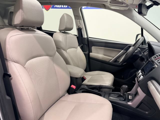 Used 2016 Subaru Forester 2.5i Touring w/ Eyesight & Navigation System AWD/4WD image 37