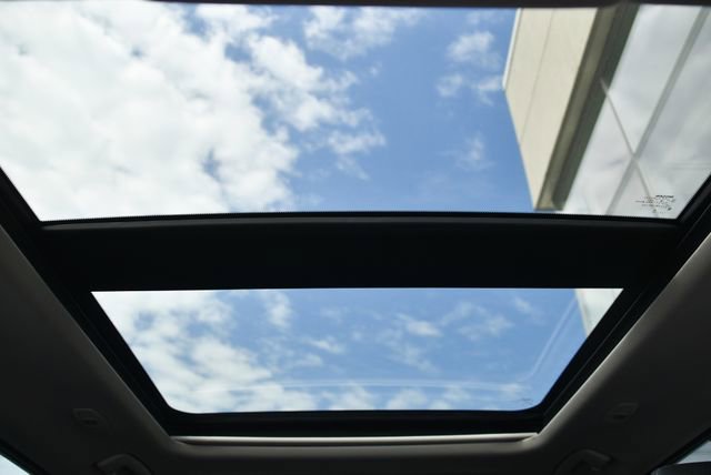 Used 2023 Nissan Rogue SL w/ SL Premium Package AWD/4WD image 18