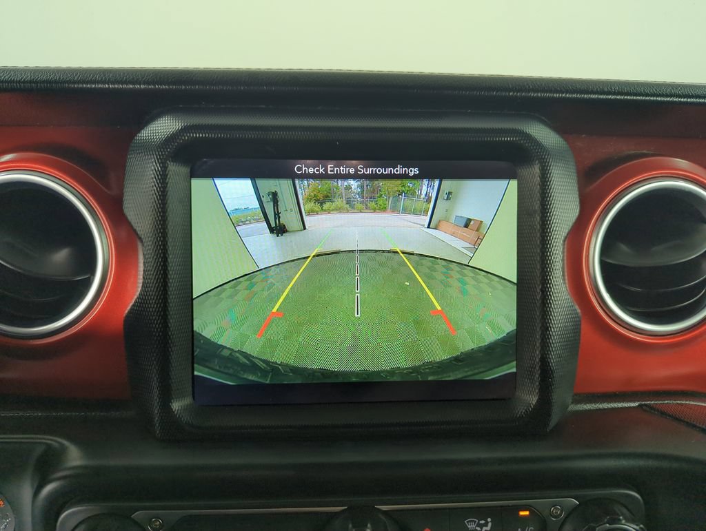 Used 2019 Jeep Wrangler Unlimited Rubicon AWD/4WD image 25