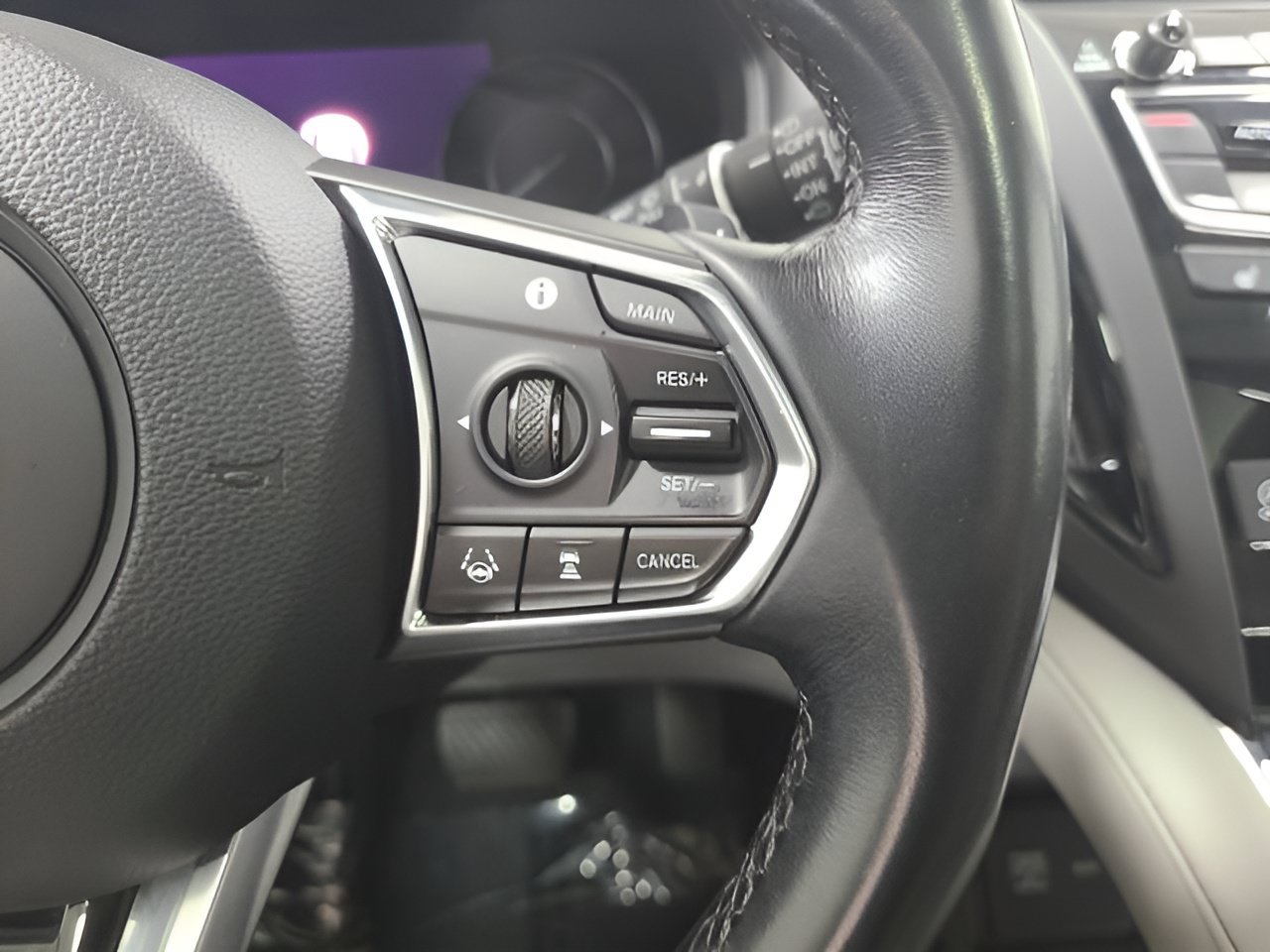 Used 2021 Acura RDX w/ Technology Package AWD/4WD image 27