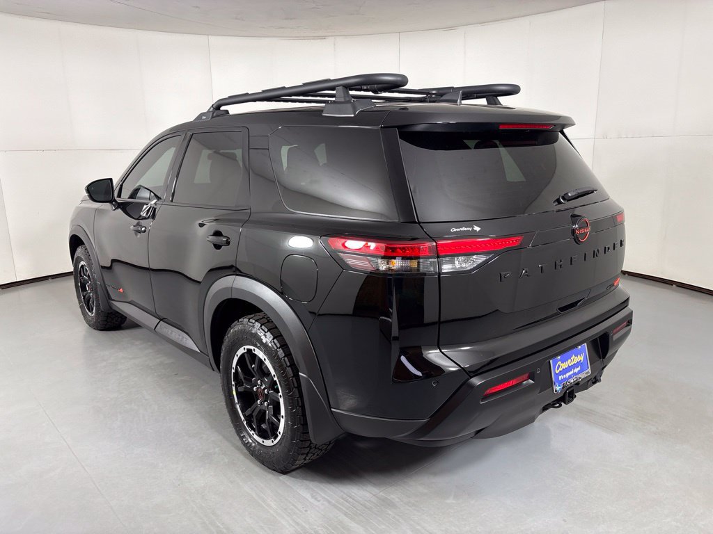 New 2026 Nissan Pathfinder Rock Creek AWD/4WD image 6