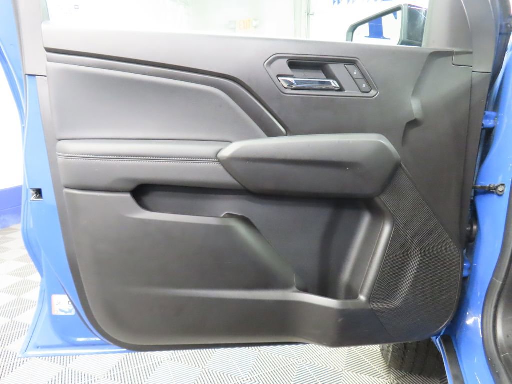 Used 2025 GMC Canyon Elevation AWD/4WD image 47