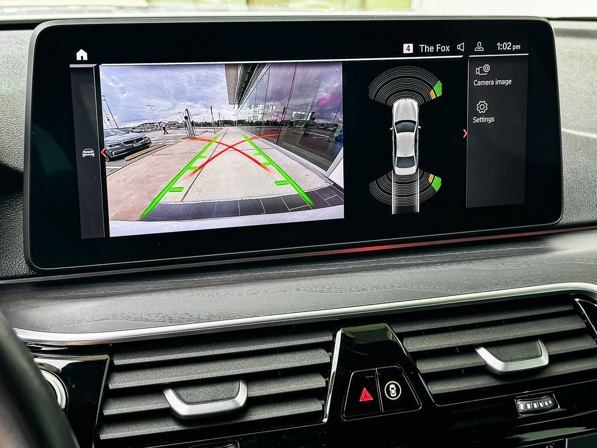 Certified 2022 BMW 530i 530i w/ Premium Package image 21