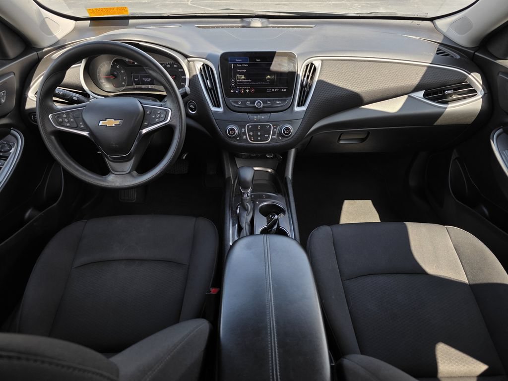 Used 2024 Chevrolet Malibu LT FWD image 15
