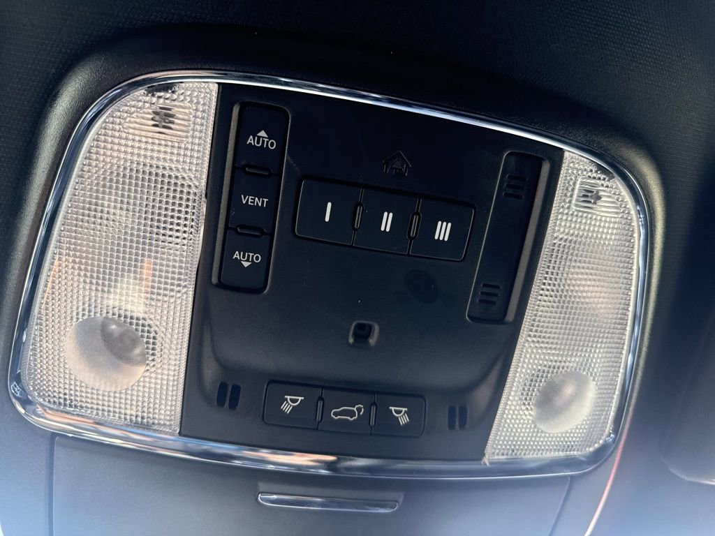 Used 2021 Jeep Grand Cherokee Limited w/ Quick Order Package 2GK 80th image 25