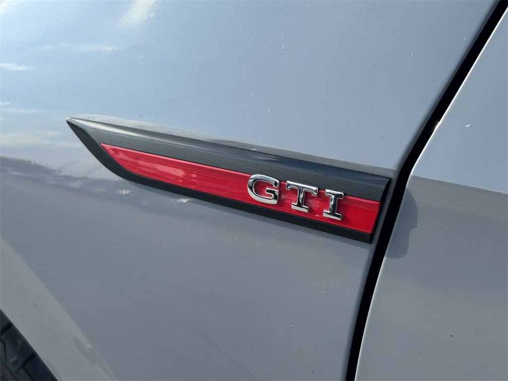 Used 2024 Volkswagen GTI SE image 16