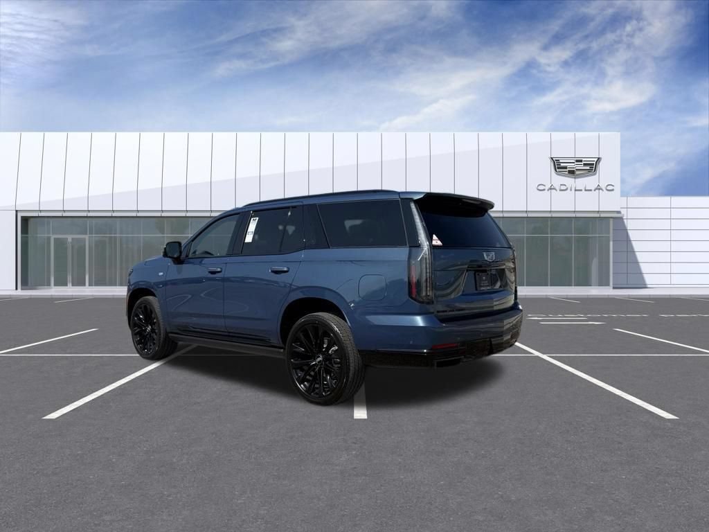 Certified 2025 Cadillac Escalade Sport Platinum w/ LPO, ONYX Package AWD/4WD image 4