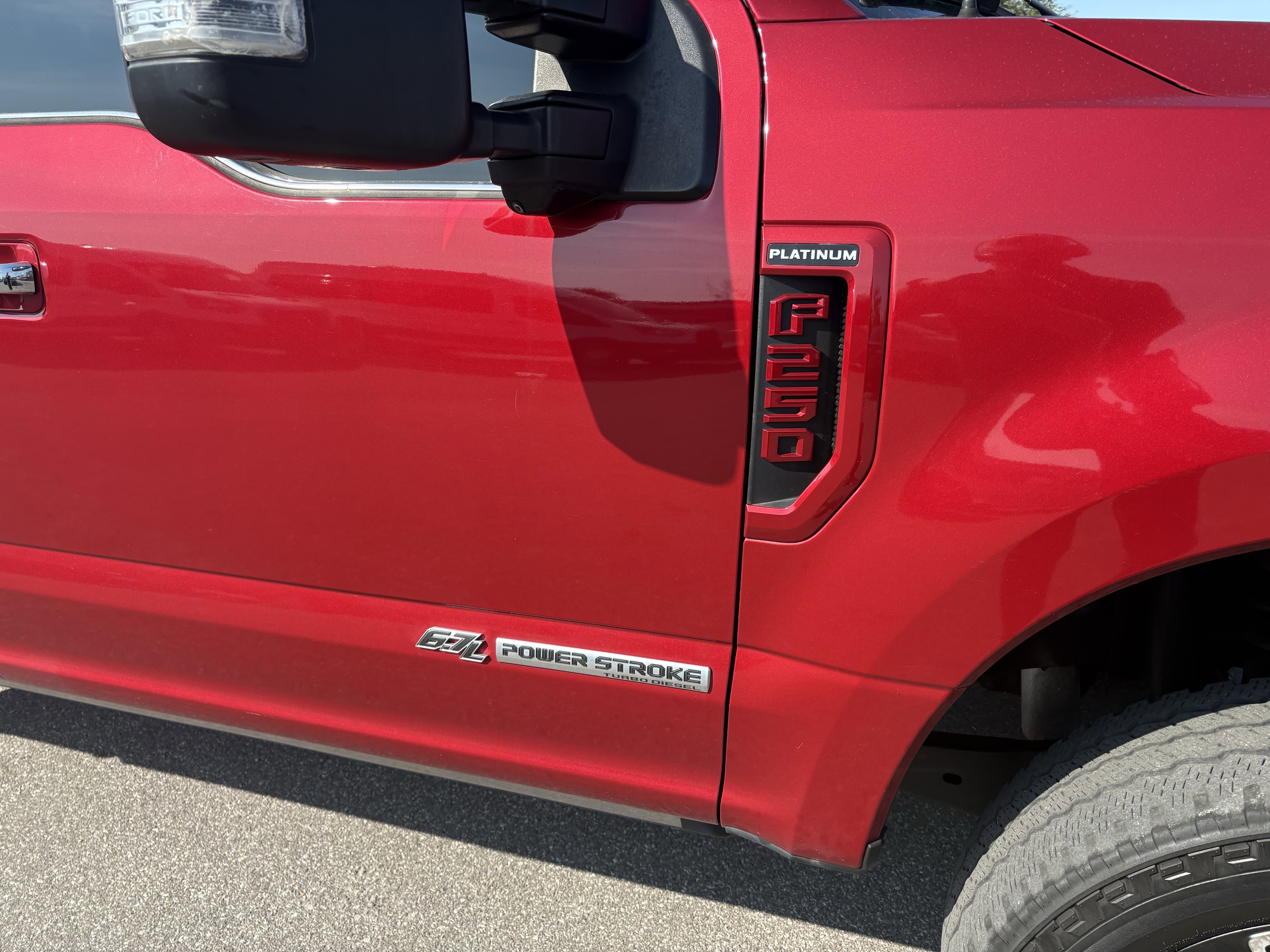 Used 2020 Ford F250 Platinum w/ FX4 Off-Road Package image 9