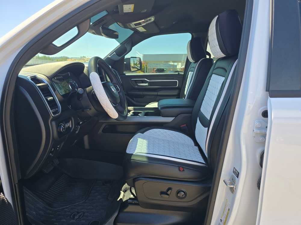 Used 2025 RAM 1500 Big Horn AWD/4WD image 21