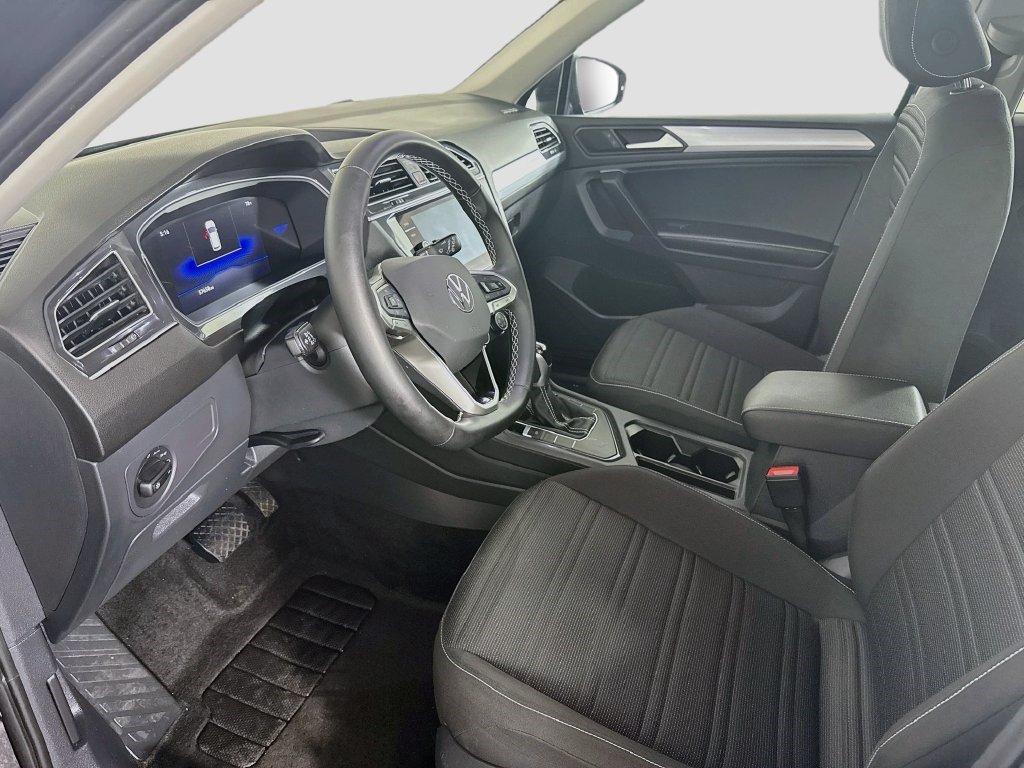 Used 2024 Volkswagen Tiguan S FWD image 22