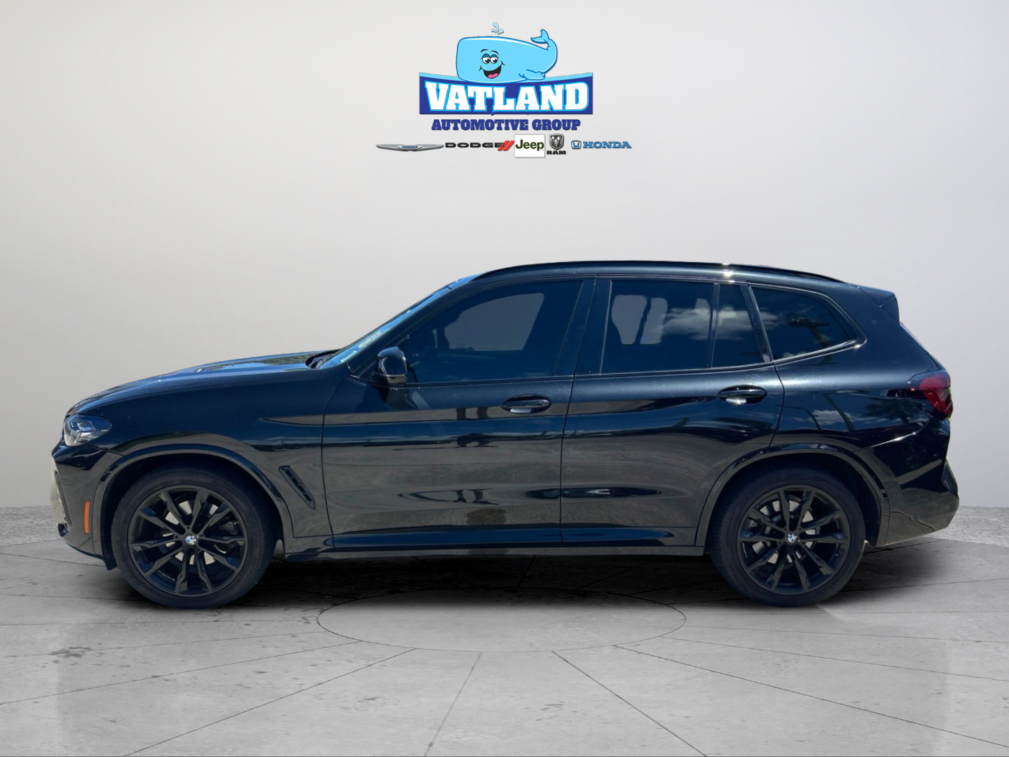 Used 2022 BMW X3 sDrive30i w/ M Sport Package RWD image 2