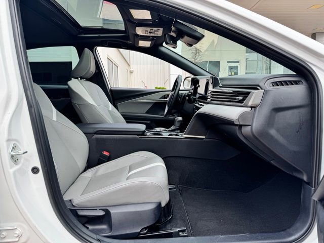 Used 2025 Toyota Camry SE w/ Multimedia Upgrade Package FWD image 35