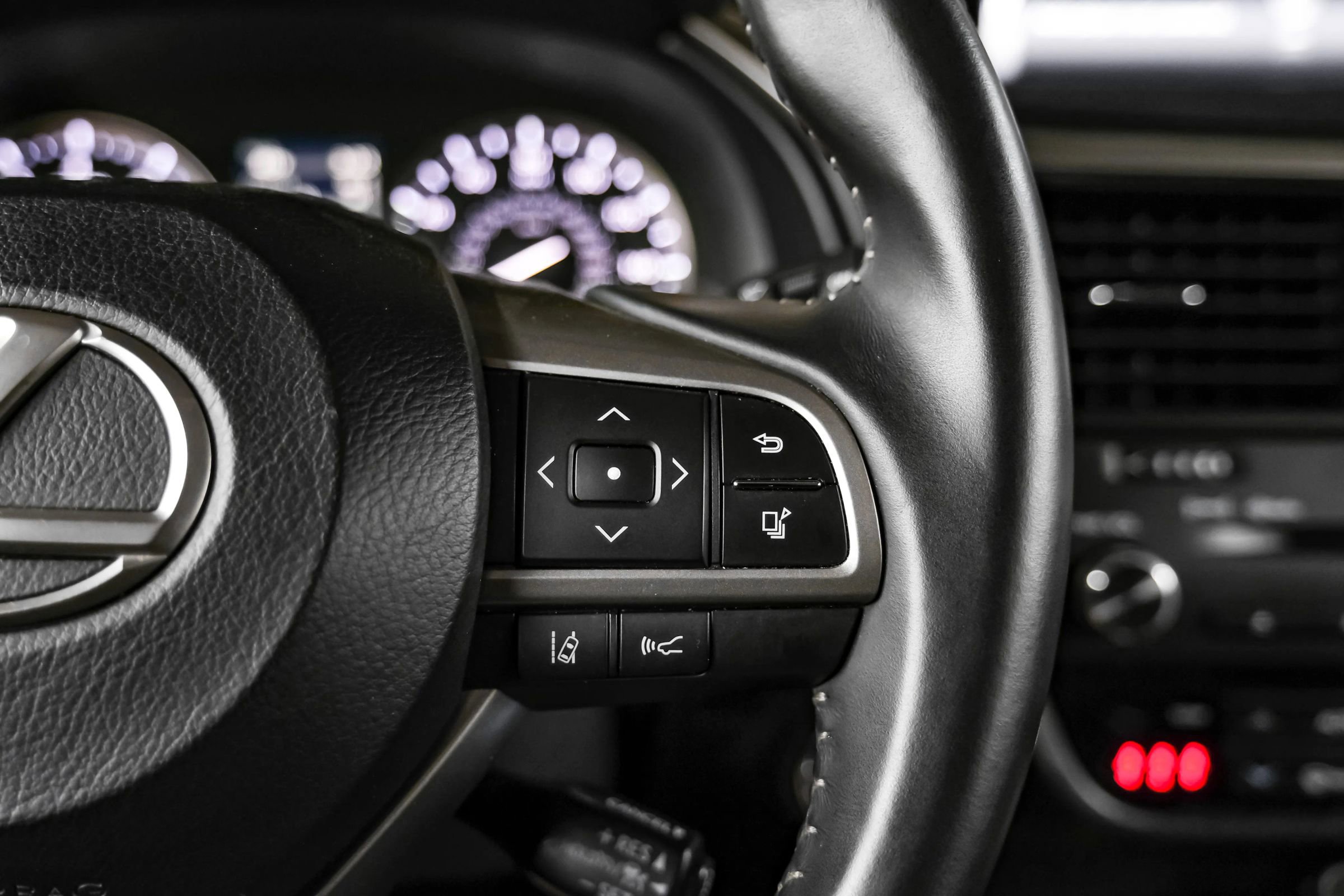 Used 2017 Lexus RX 350 FWD w/ Accessory Package image 18