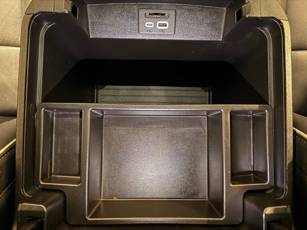 Used 2021 GMC Yukon XL SLT image 28