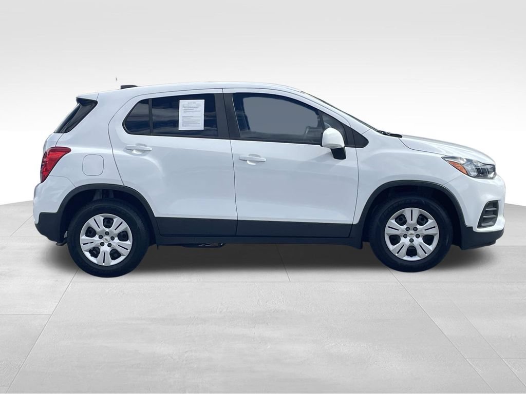 Used 2017 Chevrolet Trax LS FWD video 2