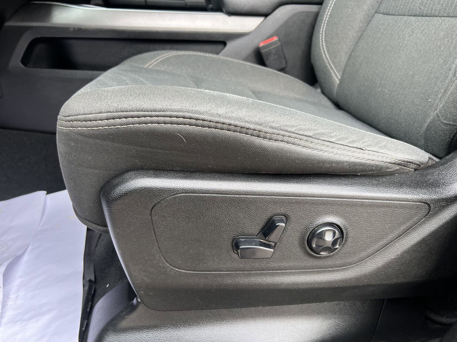 Used 2019 RAM 1500 Big Horn image 13