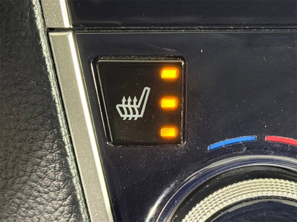 Used 2019 Subaru Outback 2.5i Limited w/ Popular Package #2 image 32