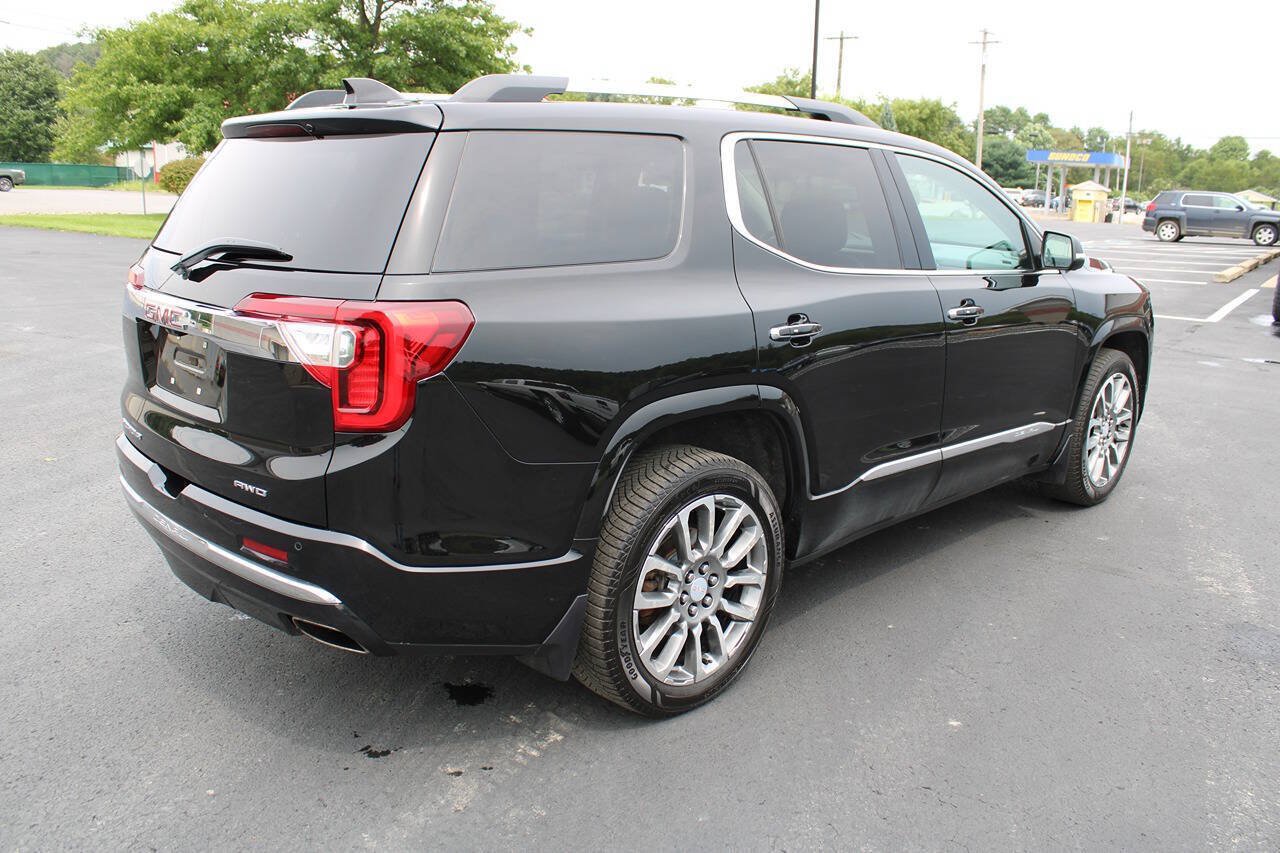 Used 2023 GMC Acadia Denali w/ Denali Ultimate Package AWD/4WD image 5