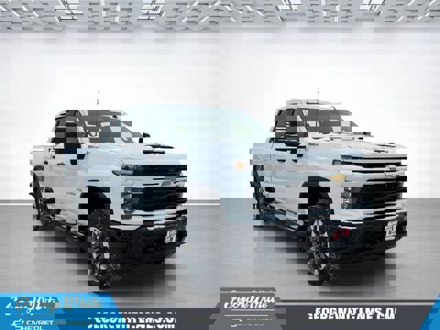 Used 2025 Chevrolet Silverado 2500 Custom w/ Custom Value Package image 1