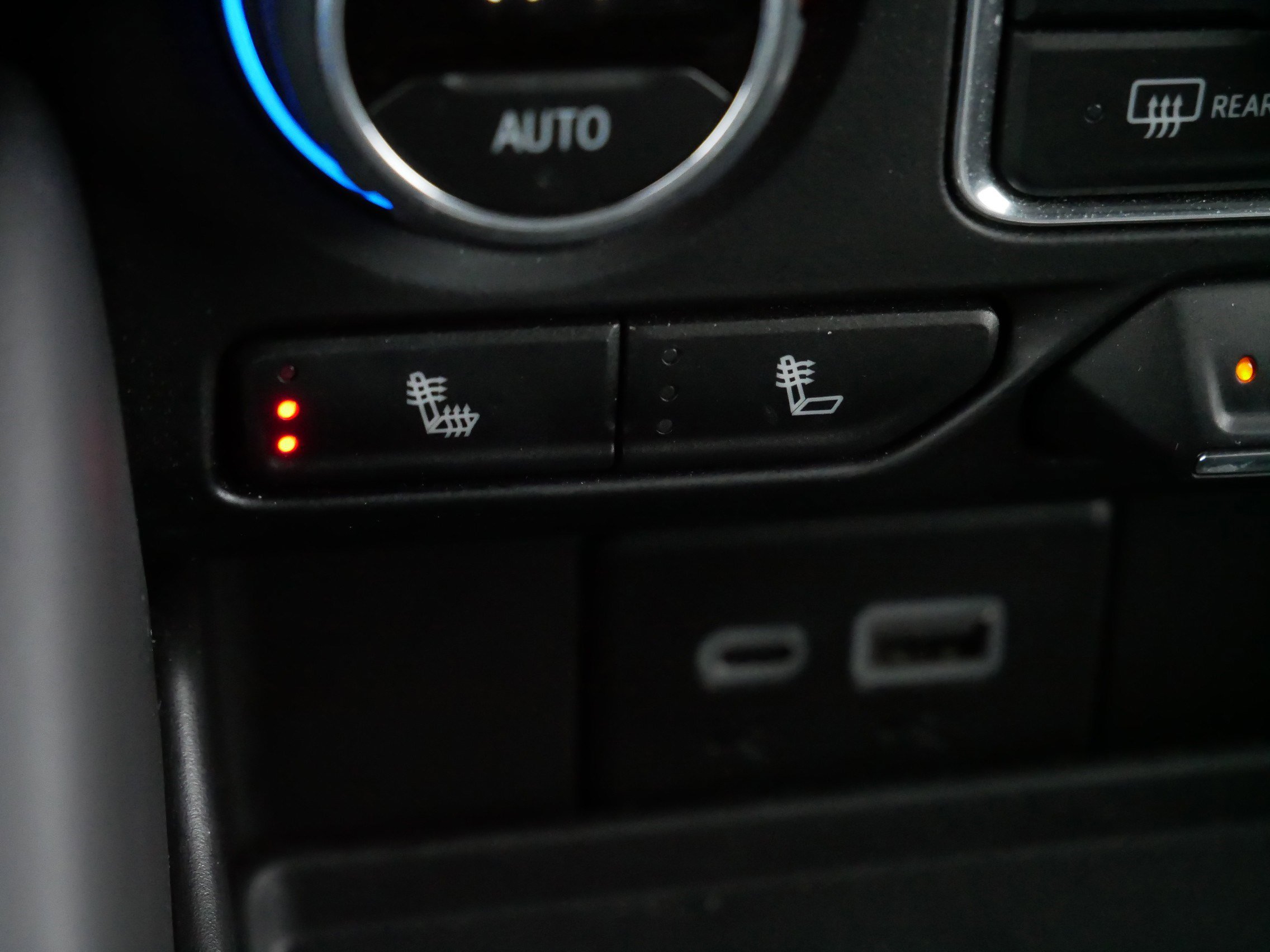 Used 2024 Chevrolet Tahoe RST w/ RST Performance Edition image 29