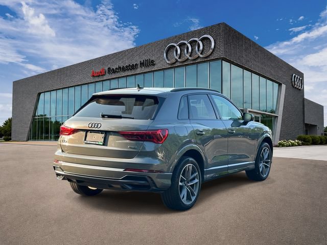 Used 2022 Audi Q3 2.0T Premium Plus w/ Premium Plus Package AWD/4WD image 5