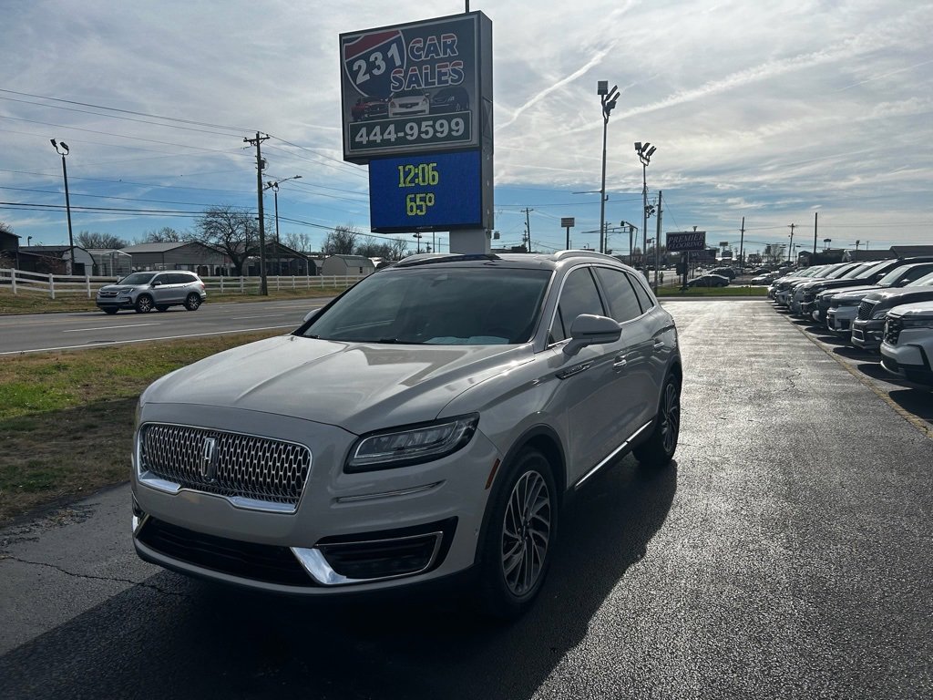 Used 2020 Lincoln Nautilus Reserve w/ Equipment Group 201A image 7