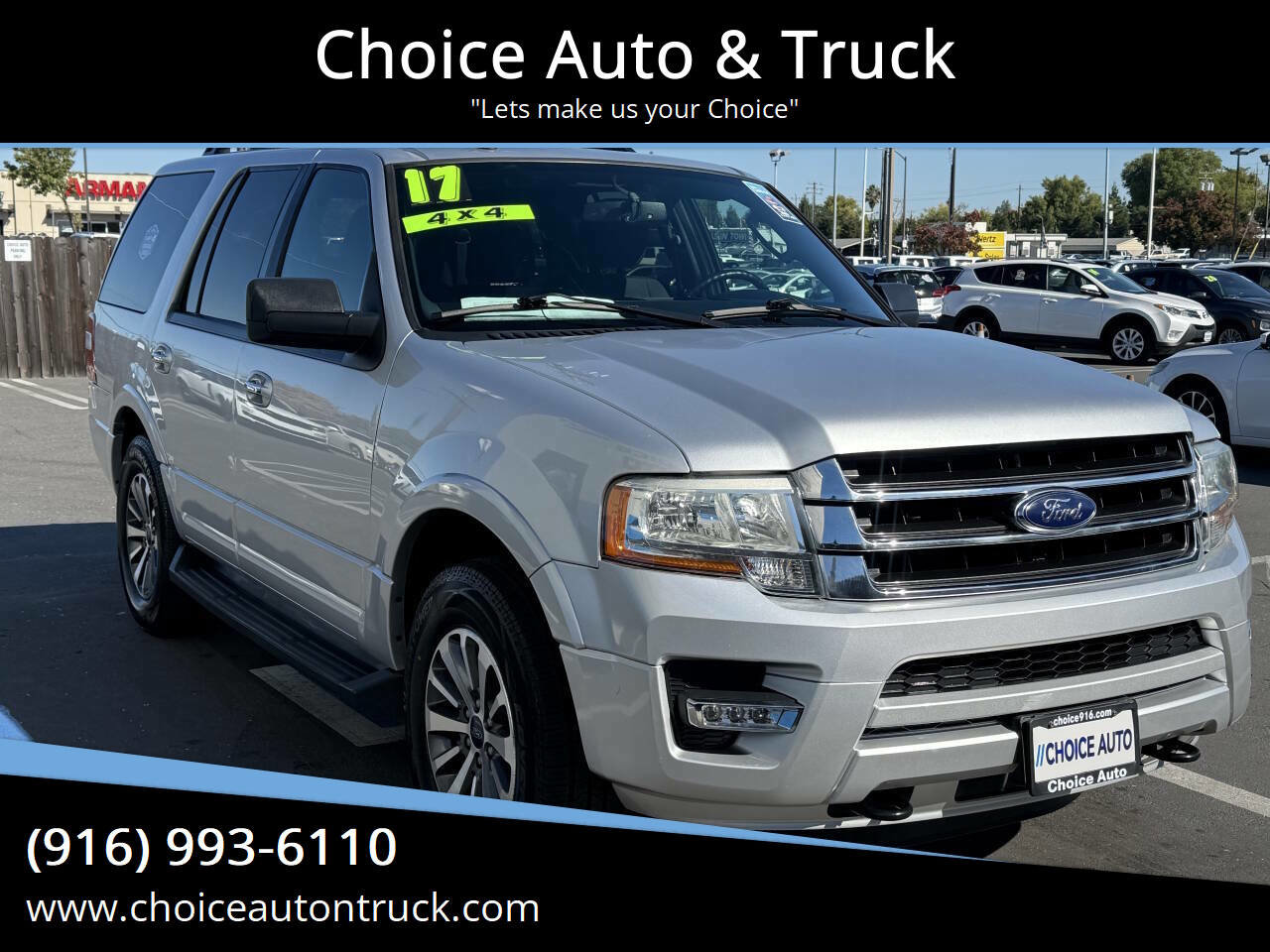 Used 2017 Ford Expedition XLT image 1
