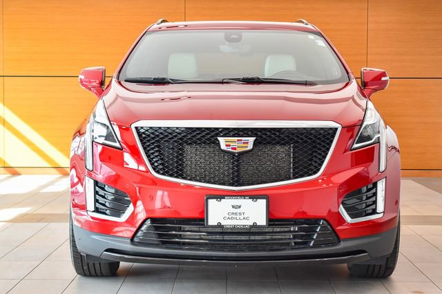 Used 2023 Cadillac XT5 Sportv w/ Technology Package image 2