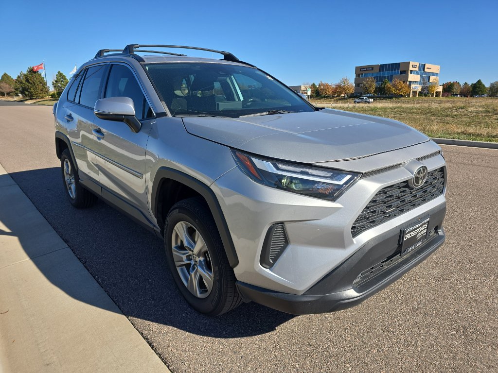 Used 2022 Toyota RAV4 XLE image 7